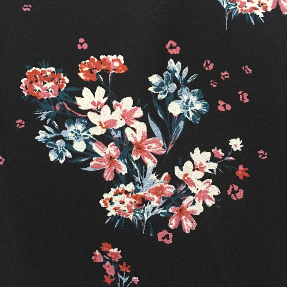Hippie Rose Floral Blouse Black XS - Picture 3 of 8